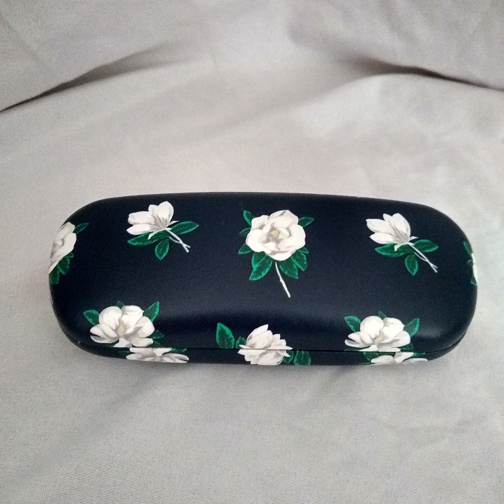 Draper James Magnolia Eyeglass Case